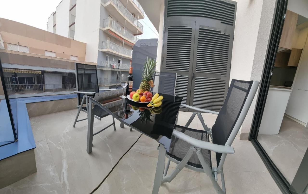 Modern And Cosy Apartment Close To The Beach Torrevieja Bagian luar foto